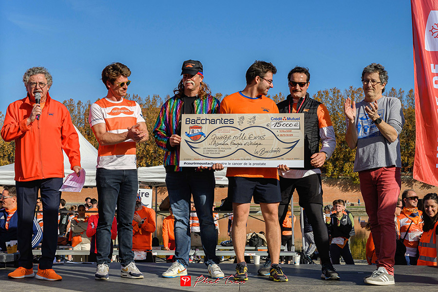 Les bacchantes Toulouse 2025 - Remise de chèque